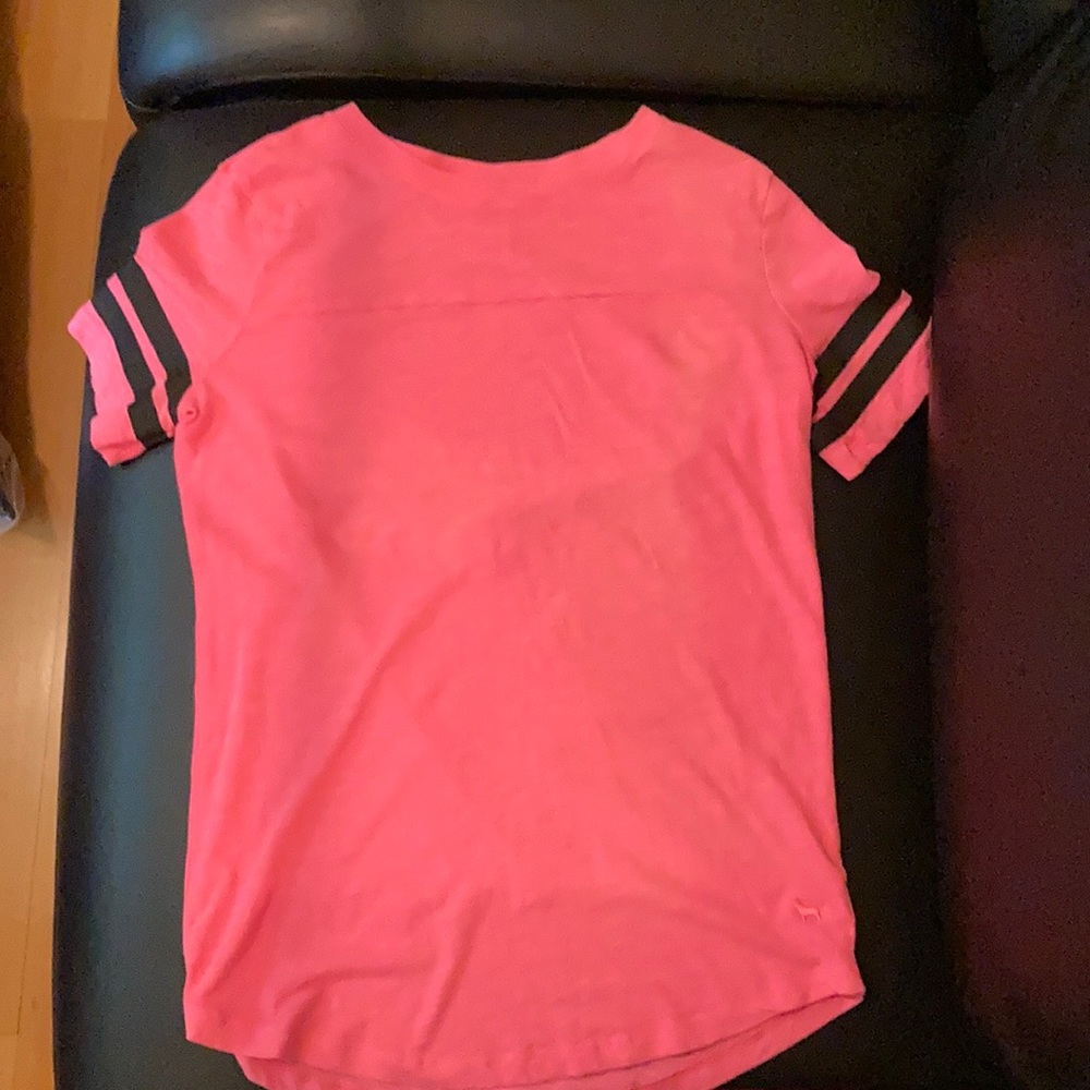 VS Pink t-shirt, XS